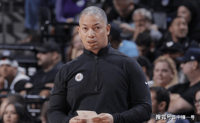 乐竞体育平台-赛地聚焦：国王杯清晨热度飙升，深圳男篮战术微调，引发热议，轮换策略成焦点的简单介绍