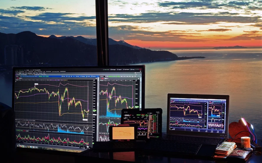 乐竟官方入口首页-集结日克里夫兰骑士更衣室发声——欧联节点到来；压力陡增；医务组通报恢复(克利夫兰骑士阵容)