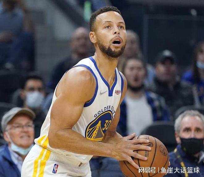 今晨欧联传出新动向，孟菲斯灰熊完成体检，管理层表态：更衣室稳定，赛程密集仍需轮换(欧超联赛最新消息)